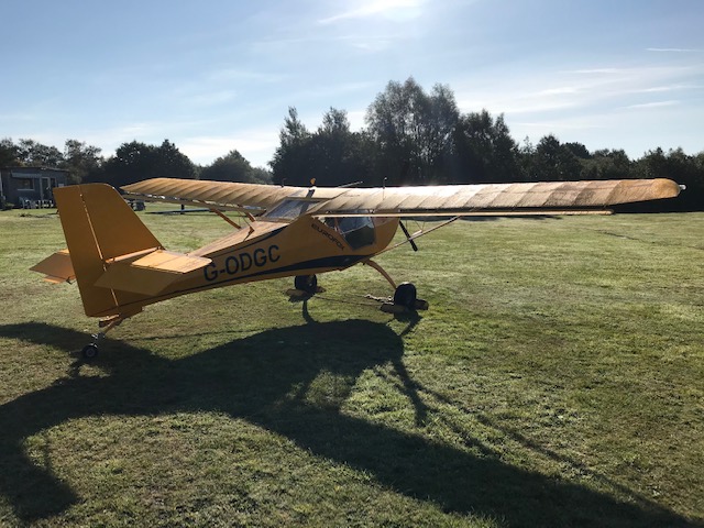 Flying lesson in a tail wheel aeroplane